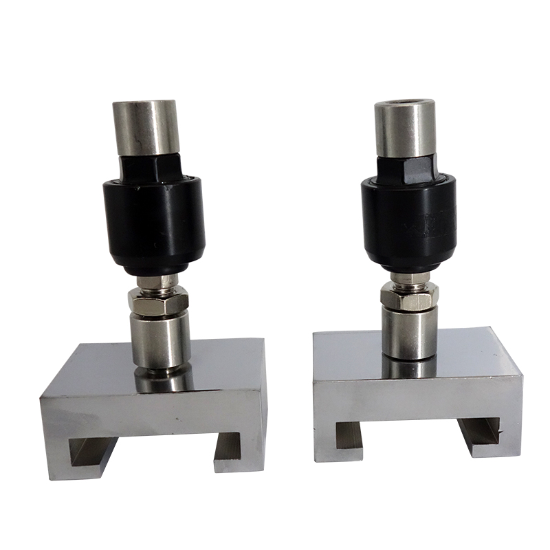 人造板內(nèi)結(jié)合強(qiáng)度的測(cè)定試驗(yàn)夾具